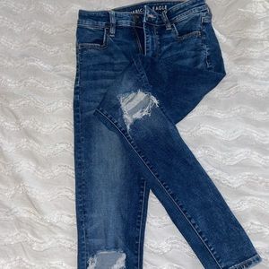 American Eagle High Rise Skinny Jeans with Hole